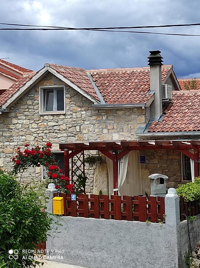 Villa Kuca Za Odmor Delfina Slivnica Exterior foto